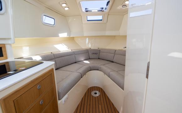 Orkney Boats Pilothouse 25