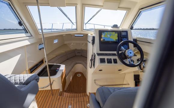 Orkney Boats Pilothouse 25